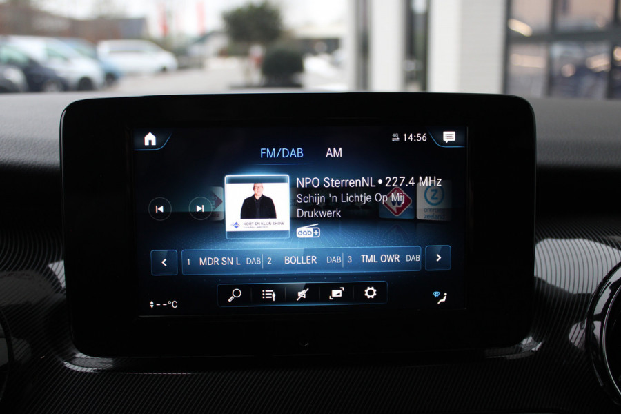 Mercedes-Benz V-Klasse 300d / Lang / DC / 2x Schuifdeur / Apple Carplay / Camera / Leer / NIEUWSTAAT