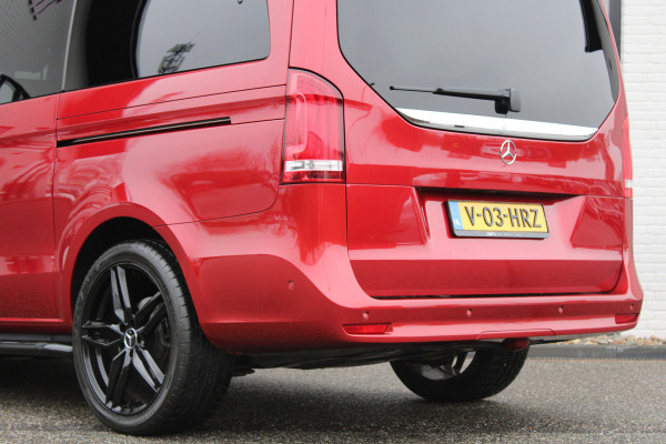 Mercedes-Benz V-Klasse 300d / Lang / DC / 2x Schuifdeur / Apple Carplay / Camera / Leer / NIEUWSTAAT