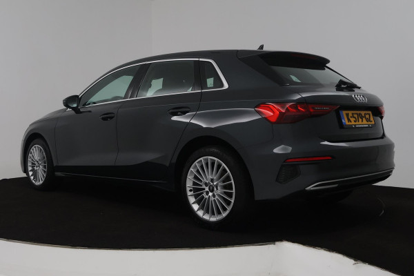 Audi A3 Sportback 30 TFSI Business edition (PARKEERSENSOREN, CRUISE CONTROL, NAVIGATIE, CARPLAY)
