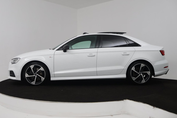 Audi A3 Limousine 40 TFSI Sport Lease Edition (PANORAMADAK, DIGITALE COCKPIT, STOELVERWARMING, AUTOMAAT, PARKEERSENSOREN)