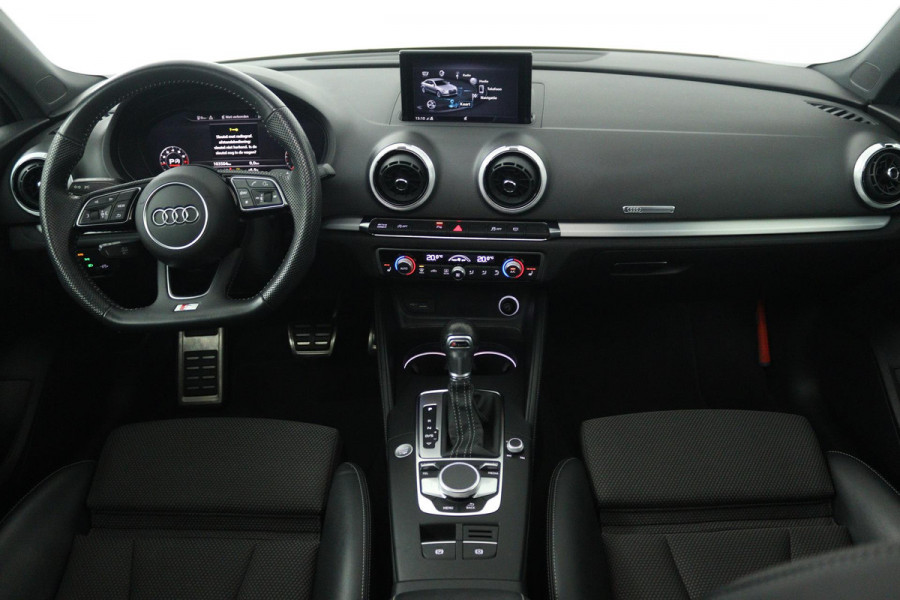 Audi A3 Limousine 40 TFSI Sport Lease Edition (PANORAMADAK, DIGITALE COCKPIT, STOELVERWARMING, AUTOMAAT, PARKEERSENSOREN)