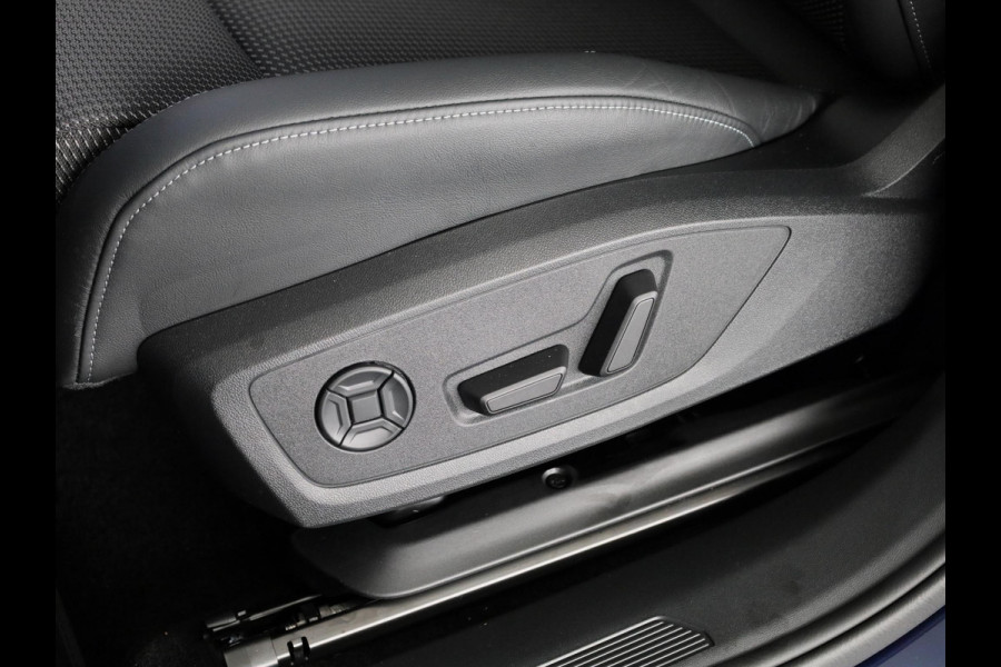 Audi Q4 e-tron 45 S edition Competition 82 kWh 286 pk | Assistentiepakket plus | Comfortpakket plus | Glazen panoramadak | Ambient lichtpakket |
