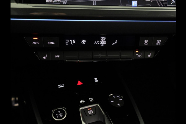 Audi Q4 e-tron 45 S edition Competition 82 kWh 286 pk | Assistentiepakket plus | Comfortpakket plus | Glazen panoramadak | Ambient lichtpakket |