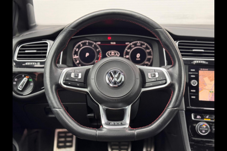 Volkswagen Golf 2.0 TSI GTI Performance Pano/Keyless/Camera/Virtual