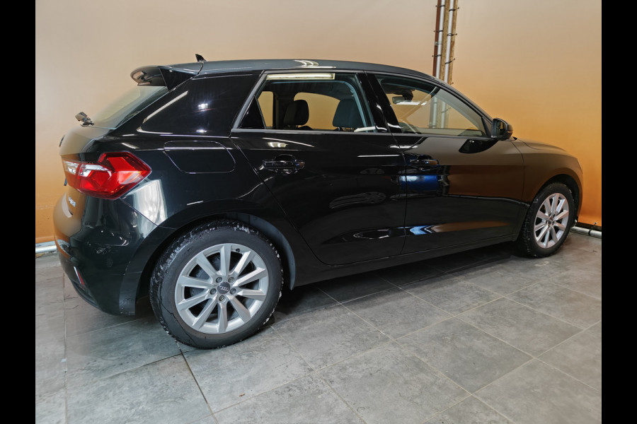 Audi A1 Sportback 25 TFSI epic lmw | stuurbedeining
