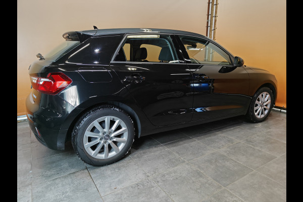 Audi A1 Sportback 25 TFSI epic lmw | stuurbedeining