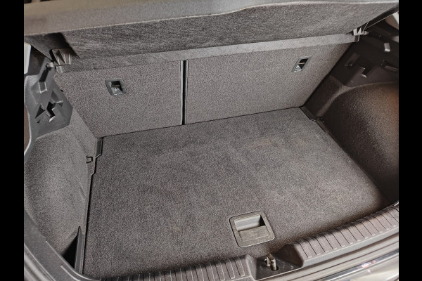 Audi A1 Sportback 25 TFSI epic lmw | stuurbedeining