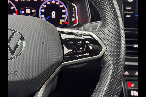 Volkswagen T-Roc 1.5 TSI 3x R-Line Pano/Keyless/Beats/IQ.Light/Camera