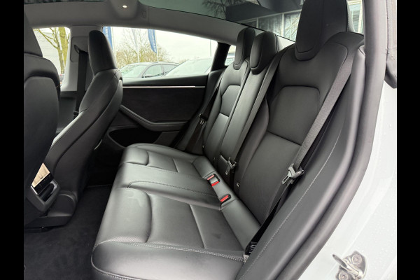 Tesla Model 3 Premium Long Range AWD 78 kWh ORGINELE AFN. TREKHAAK TESLA| AUTOPILOT| STOELVENTILATIE + VERWARMING| VOLLEDIGE TESLA GARANTIE T/M 01/2028 OF 80.000KM| DE HOOGVOLTACCU EN AANDRIJFLIJN TOT 2032 of 192.000KM |