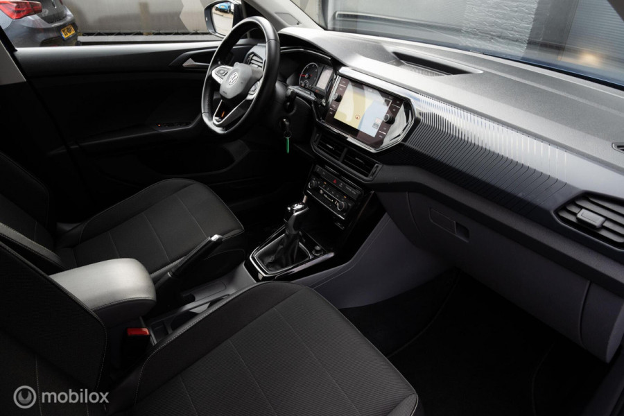 Volkswagen T-Cross 1.6 TDI BTW AUTOMAAT DEALER ONDERHOUDEN PARKEERSENSOREN
