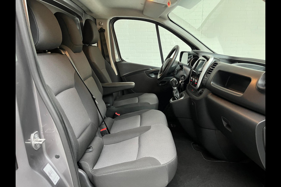 Renault Trafic Automaat 2.0 dCi 170pk euro6 T29 L1H1 Comfort 3Persoons, Imperiaal, Airco, Navigatie, Trekhaak, RIJKLAARPRIJS
