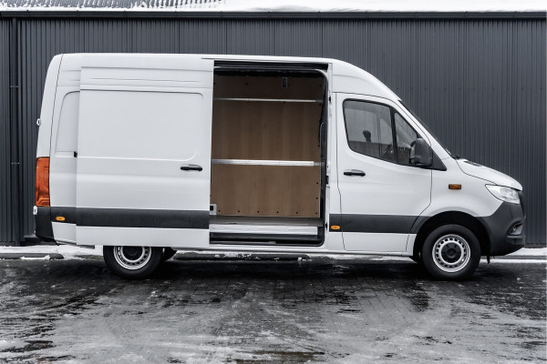 Mercedes-Benz Sprinter 317 CDI L2H2 | Mbux | Facelift | Navi | Camera | Adapt.Cruise | Automaat