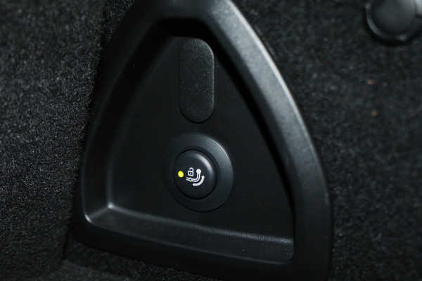 BMW 3-serie 320e Business Edition Plus M Sport Laser LED, Leer, Schuif-/kanteldak, Apple Carplay, Trekhaak elektr., 19"