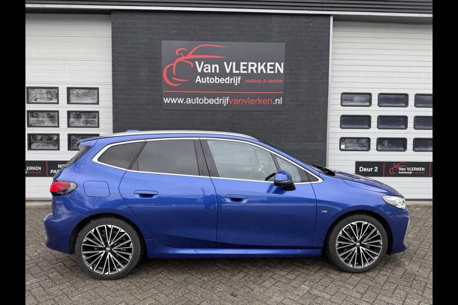BMW 2 Serie Active Tourer 218i M-SPORT PANORAMADAK HEAD-UP