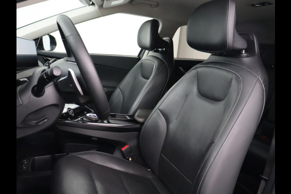 Kia Ev6 Plus 58 kWh | Stoelventilatie | Leder | Warmtepomp | Adaptive cruise | Carplay | Camera | Stoel & stuurverwarming | 19'' | Sfeerverlichting | Navigatie | Keyless