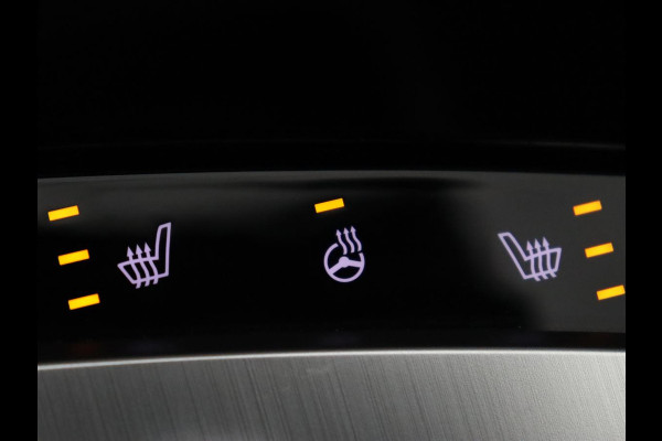 Kia Ev6 Plus 58 kWh | Stoelventilatie | Leder | Warmtepomp | Adaptive cruise | Carplay | Camera | Stoel & stuurverwarming | 19'' | Sfeerverlichting | Navigatie | Keyless