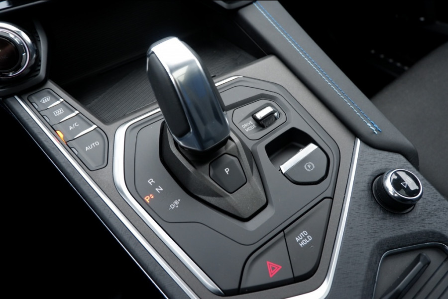 Lynk & Co 01 Lynk & Co 1.5 / INCL. FABRIEKS-GARANTIE