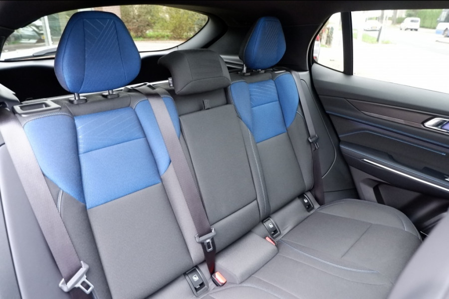 Lynk & Co 01 Lynk & Co 1.5 / INCL. FABRIEKS-GARANTIE