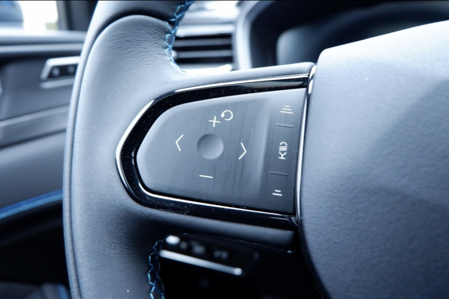 Lynk & Co 01 Lynk & Co 1.5 / INCL. FABRIEKS-GARANTIE