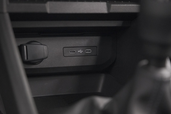 Dacia Duster Mild Hybrid 130 Expression | Camera | Stoelverwarming | Apple Carplay | Navigatie