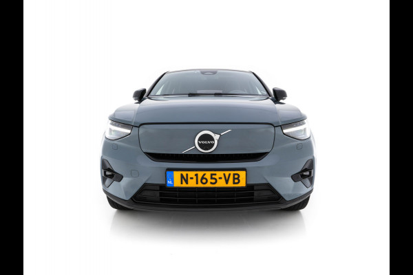 Volvo C40 Recharge Twin Intro Edition 78 kWh AWD [ 3-Fase ] {SOH-87%} (INCL-BTW) Aut. *HEATPUMP | PANO | LEATHER-ALCANTARA | DIGI-COCKPIT | FULL-LED | HARMAN/KARDON | TOPVIEW | NAVI-FULLMAP | ECC | PDC | KEYLESS | HEATED-SPORTSEATS | TOWBAR | PRIVACY-GLASS | 20