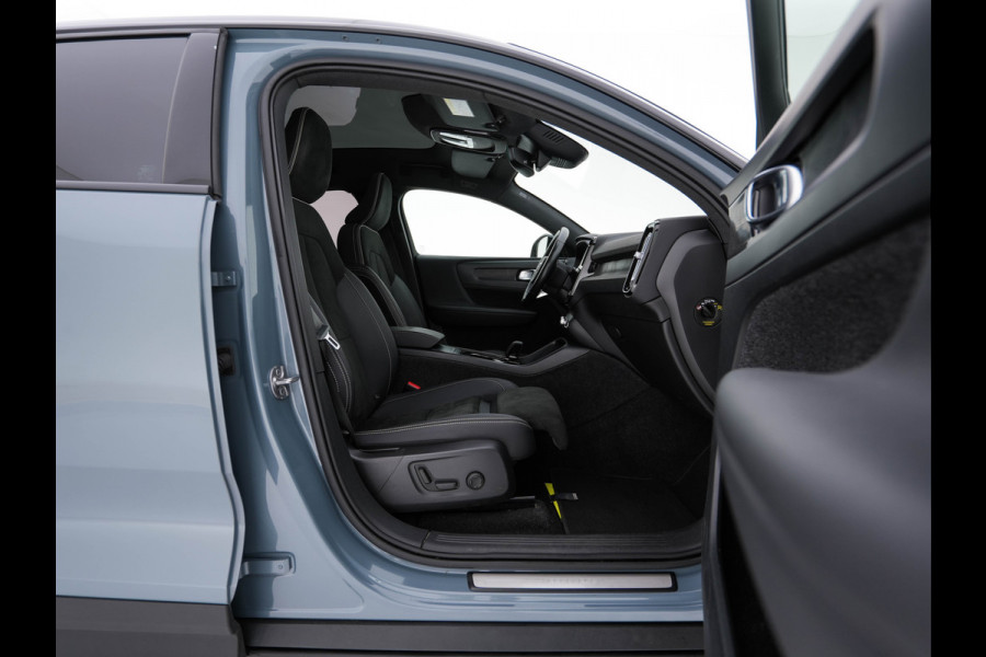 Volvo C40 Recharge Twin Intro Edition 78 kWh AWD [ 3-Fase ] {SOH-87%} (INCL-BTW) Aut. *HEATPUMP | PANO | LEATHER-ALCANTARA | DIGI-COCKPIT | FULL-LED | HARMAN/KARDON | TOPVIEW | NAVI-FULLMAP | ECC | PDC | KEYLESS | HEATED-SPORTSEATS | TOWBAR | PRIVACY-GLASS | 20