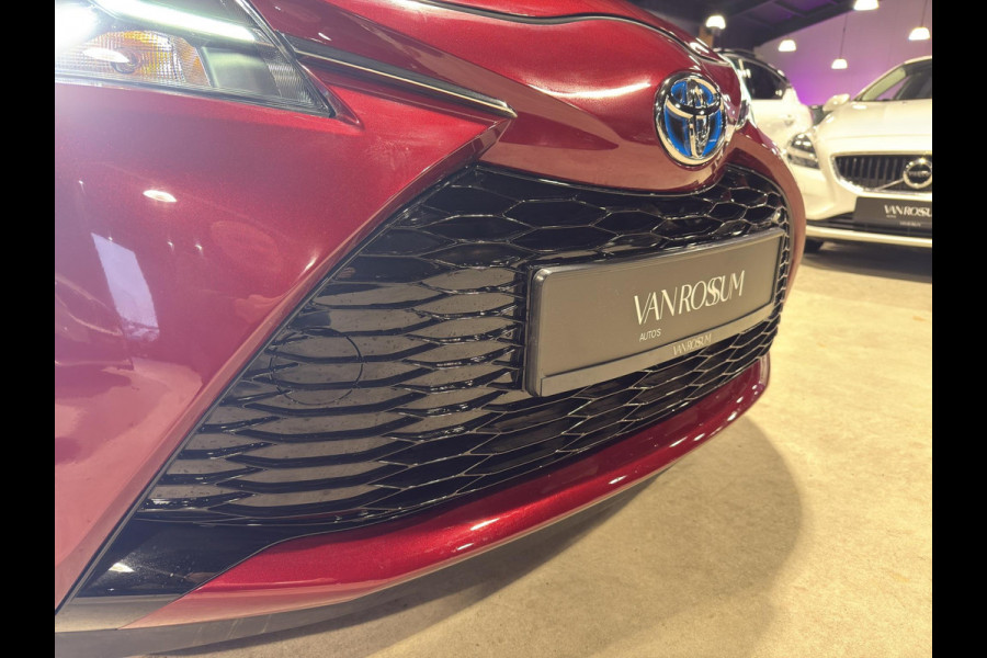 Toyota Yaris 1.5 Hybrid BI-Tone Edition | Leer | Camera | Navigatie | Cruise C | L.M.Velgen |
