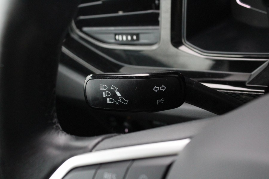 Volkswagen Polo 1.0 TSI Life | Digitaal Cluster | Stoelverwarming | Airco | Reservewiel |