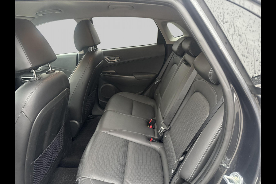 Hyundai Kona EV Premium 64 kWh