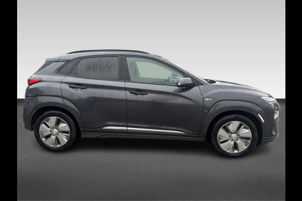 Hyundai Kona EV Premium 64 kWh