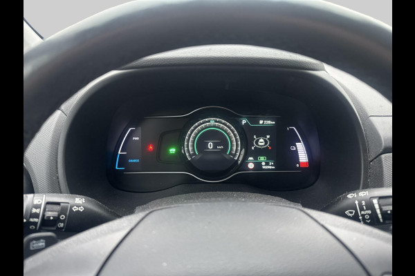 Hyundai Kona EV Premium 64 kWh