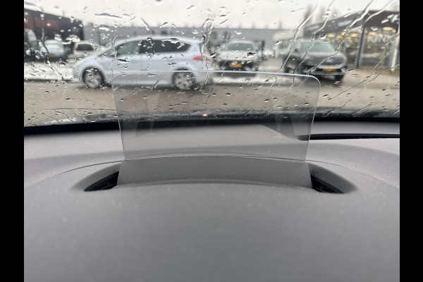 Hyundai Kona EV Premium 64 kWh