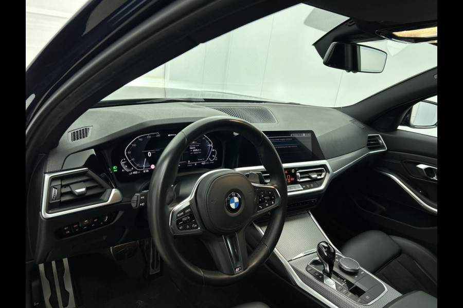 BMW 3-serie 330e High Executive M-Sportpakket (Dealer OnderH, Navi Pro, Camera, PDC V+A, Cruise Con, Etc)