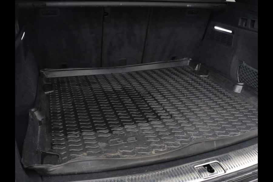 Audi Q5 55 TFSIe quattro S Line | Panoramadak | Adaptive cruise | 360 Camera | Virtual Cockpit | Half leder | Carplay | Full LED | Sportstoelen | Navigatie | PHEV | Plug In