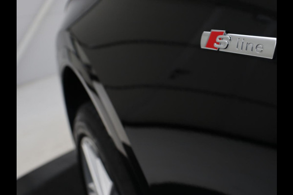 Audi Q5 55 TFSIe quattro S Line | Panoramadak | Adaptive cruise | 360 Camera | Virtual Cockpit | Half leder | Carplay | Full LED | Sportstoelen | Navigatie | PHEV | Plug In