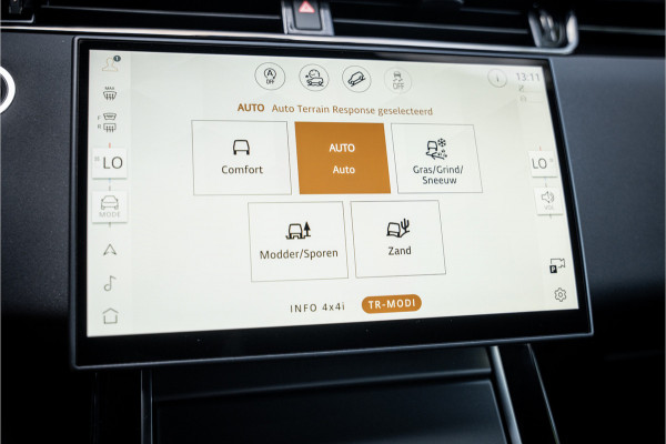 Land Rover Range Rover Evoque P300e PHEV AWD Dynamic SE ** Panodak ** Black Design ** Facelift model!