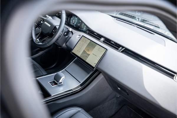 Land Rover Range Rover Evoque P300e PHEV AWD Dynamic SE ** Panodak ** Black Design ** Facelift model!