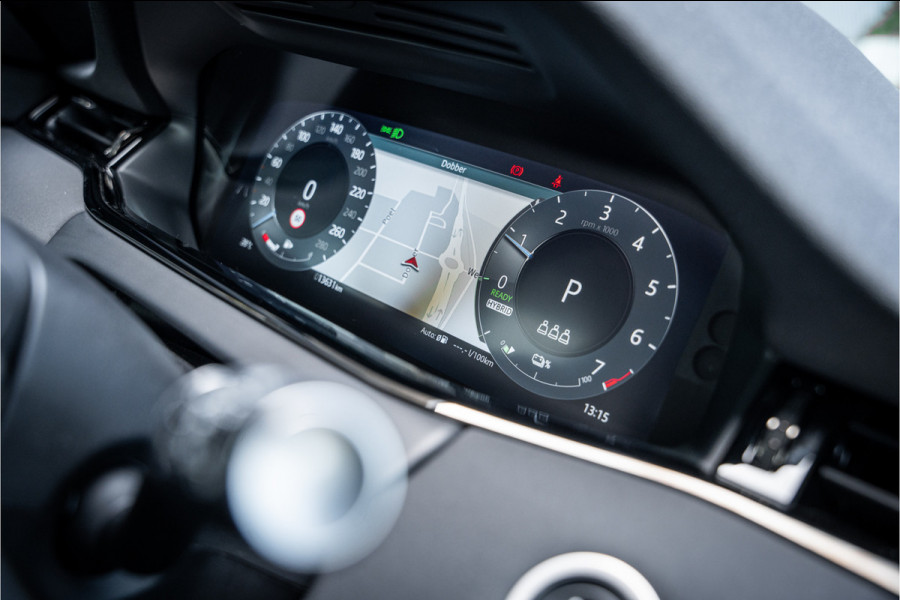 Land Rover Range Rover Evoque P300e PHEV AWD Dynamic SE ** Panodak ** Black Design ** Facelift model!