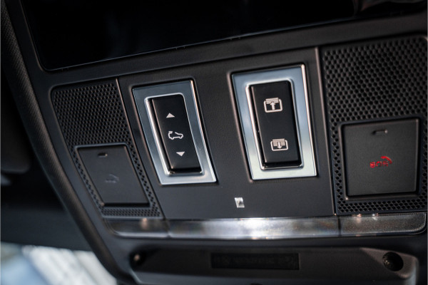 Land Rover Range Rover Evoque P300e PHEV AWD Dynamic SE ** Panodak ** Black Design ** Facelift model!