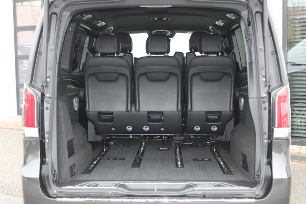 Mercedes-Benz V-Klasse 300d / DC / AMG / Elec Stoelen / 360 Cam / 2x Elec Schuifdeur / Burmester / Vol Opties / NIEUWSTAAT