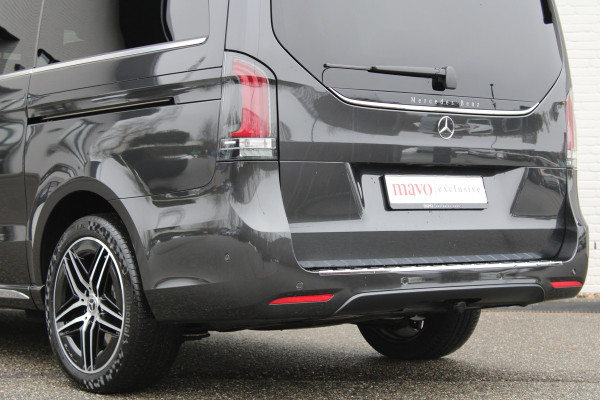 Mercedes-Benz V-Klasse 300d / DC / AMG / Elec Stoelen / 360 Cam / 2x Elec Schuifdeur / Burmester / Vol Opties / NIEUWSTAAT