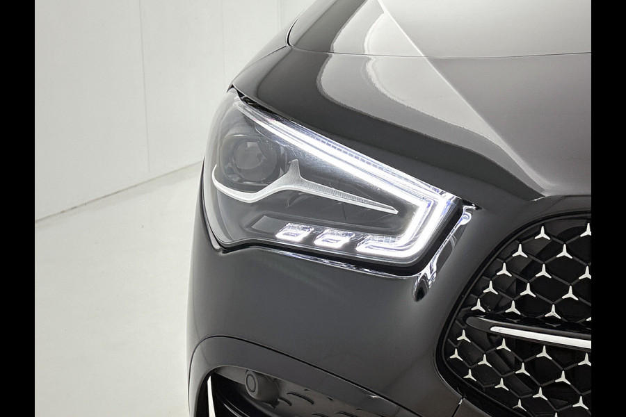 Mercedes-Benz CLA-Klasse Shooting Brake 250 e Star Edition AMG Line | Night Pakket | Sfeerverlichting | Ledkoplampen | Apple CarPlay | Keyless-Go | Inclusief 24 maanden MB Certified garantie voor Europa.
