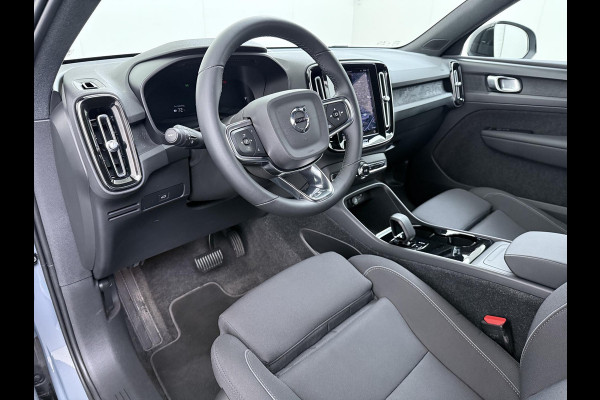 Volvo XC40 Recharge Core 70 kWh | ACHTERUITRIJCAMERA | APPLE CARPLAY | CRUISE CONTROL | DRAADLOZE TELEFOON LADER | RIJKLAARPRIJS INCL. 12 MND BOVAG GARANTIE