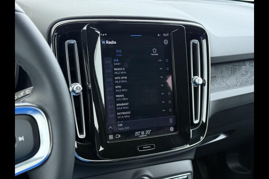 Volvo XC40 Recharge Core 70 kWh | ACHTERUITRIJCAMERA | APPLE CARPLAY | CRUISE CONTROL | DRAADLOZE TELEFOON LADER | RIJKLAARPRIJS INCL. 12 MND BOVAG GARANTIE