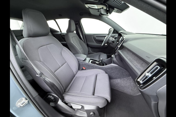 Volvo XC40 Recharge Core 70 kWh | ACHTERUITRIJCAMERA | APPLE CARPLAY | CRUISE CONTROL | DRAADLOZE TELEFOON LADER | RIJKLAARPRIJS INCL. 12 MND BOVAG GARANTIE