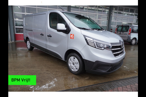Renault Trafic 2.0 Blue dCi 130 T30 L2H1 Red Edition nr. v149 | Airco | Cruise | Apple CP + Android auto