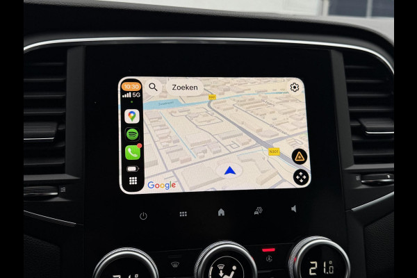 Renault Mégane Estate 1.3 TCe 140 EDC Equilibre CARPLAY | PDC | LMV 1/2 LEDER