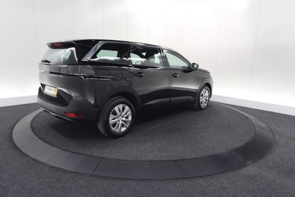 Peugeot 5008 PureTech 130 EAT8 Active Pack Business | 7 Zitplaatsen | Camera | Navigatie | Apple Carplay | Parkeersensoren
