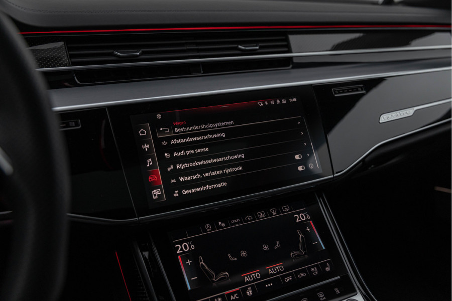 Audi S8 4.0 TFSI 571pk Quattro Keramisch B&O Advanced Nachtzicht RSE Carbon 4-Wielsturing