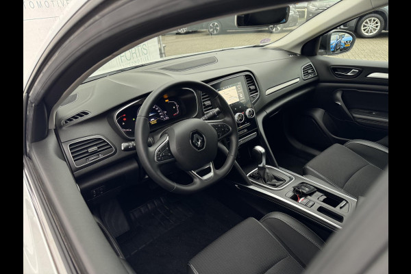 Renault Mégane Estate 1.3 TCe 140 EDC Equilibre CARPLAY | PDC | LMV 1/2 LEDER